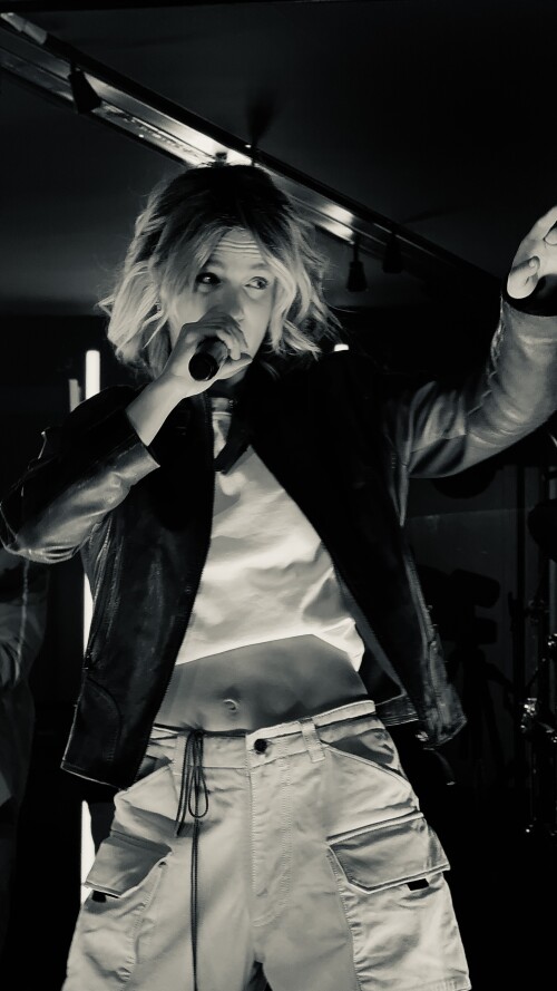 IMG 1657174badac2d4cbd80