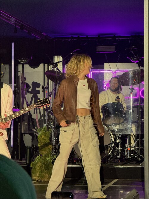 IMG 16885e5e51914820e24a