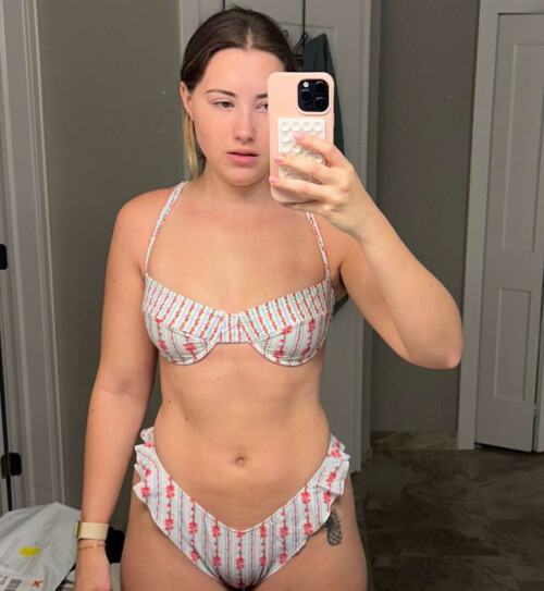 IMG 169537f6f1e95df9d515