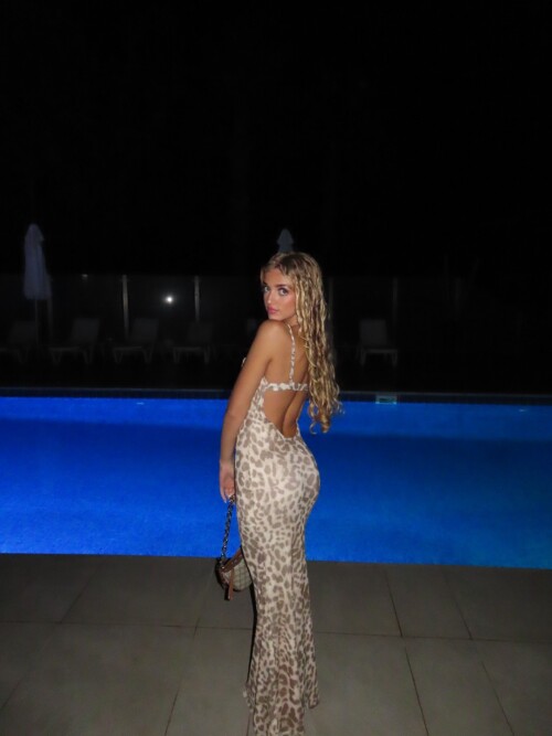 IMG 170913d35a6cf8d04347