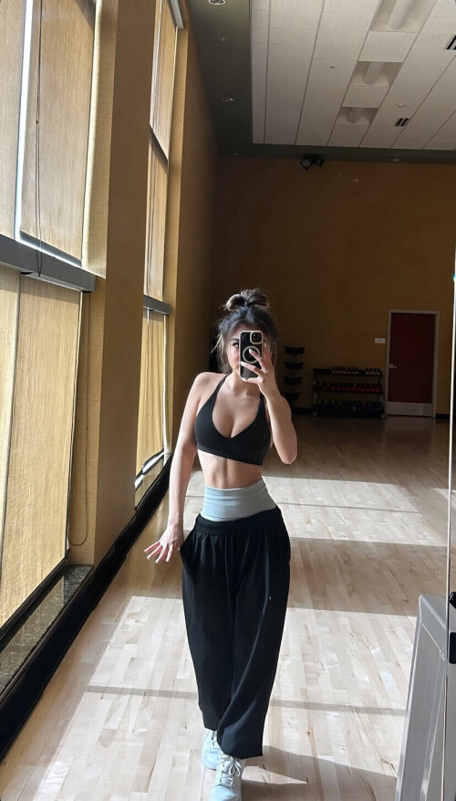 IMG 17645303b05dcd393f58