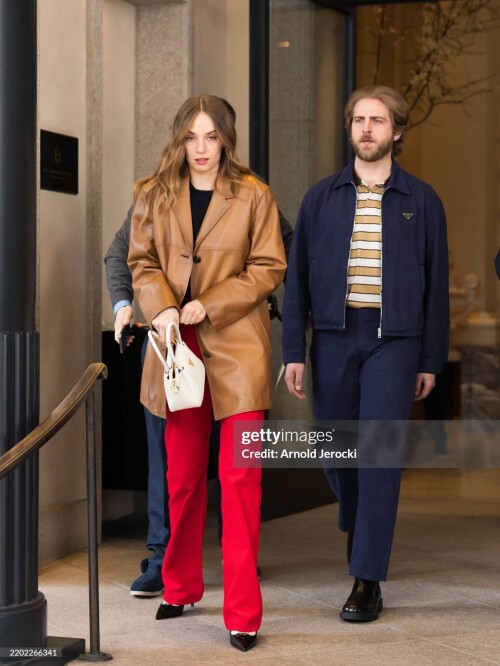 IMG 17725ecee7a0772e3e6a