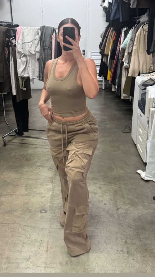 IMG 179294cfb5c24cd17039