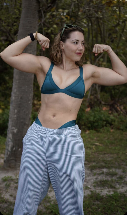 IMG 190799ec8346fb45ee31