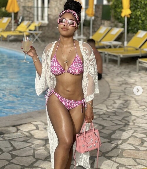 IMG 19260a09ca3a6661d106