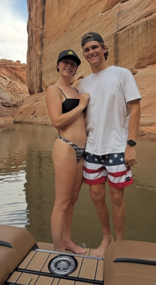 IMG 19503372ba2c09c3e061