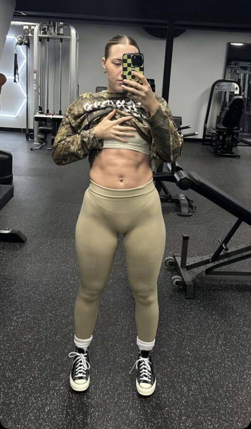 IMG 1953b2f9193137d2956f