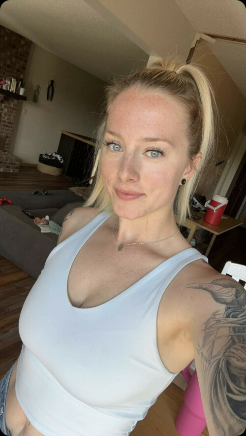 IMG 197404c74bade5c04c2a