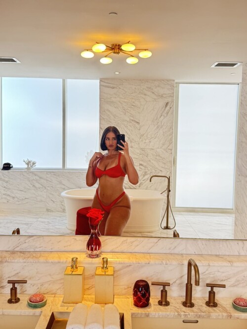 IMG 1979e811e44dbb1f827b