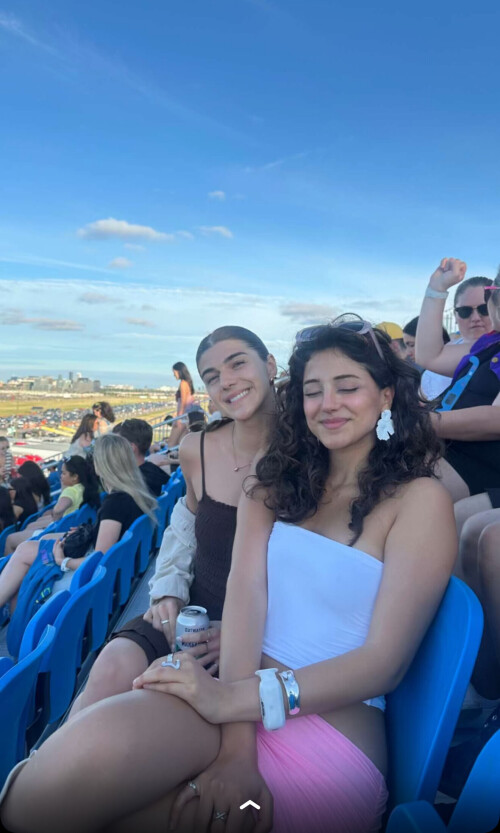 IMG 19949867f2aa237b54da