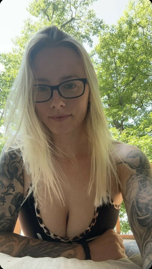 IMG 1999f782617c1c3a3049