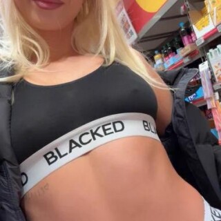 IMG_2003c872db77439a6419