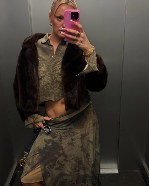 IMG 2017f77104a4d4832097