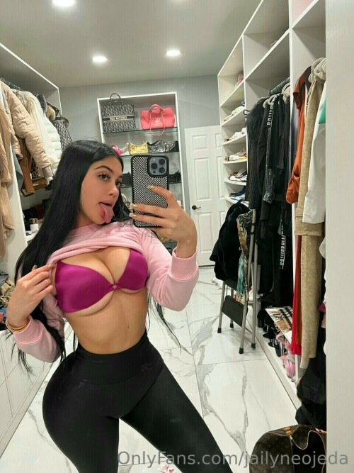 RemasterDirector_5122f8b34