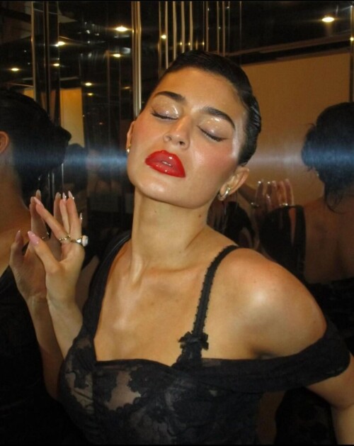 IMG 20231225 00042202580315024d667f