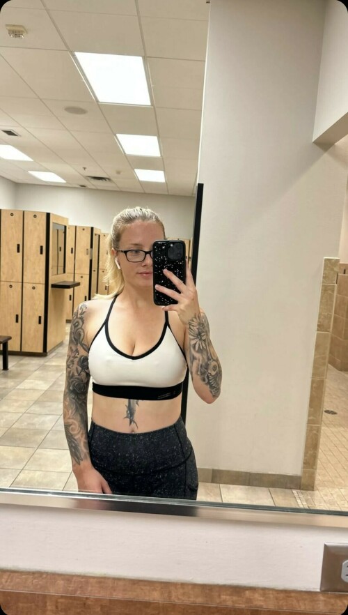 IMG 20428823804a896a6559