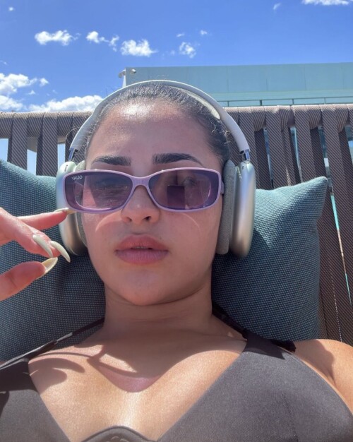 IMG 208678204ab6b9fb544e