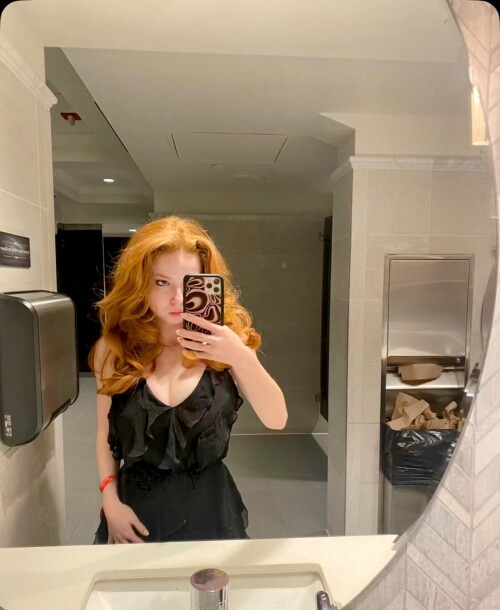 IMG 2105c022835bf73a56bd