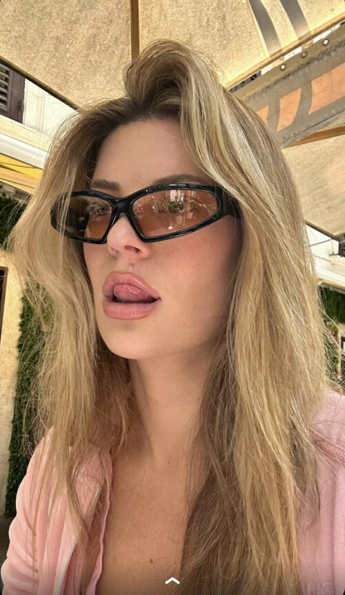 IMG 22136483f49e62d2255c