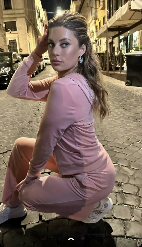 IMG 2219564a4a02491c4933