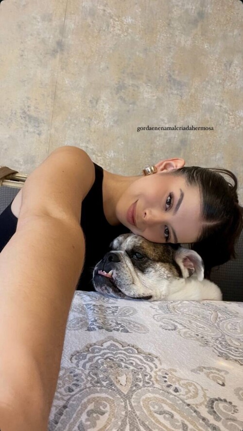 IMG 2220e85877e25d24df14