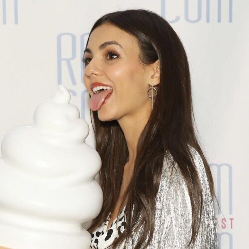 IMG 222429799968ff03d36c