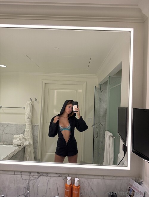 IMG 24403635e6b212a11aa1