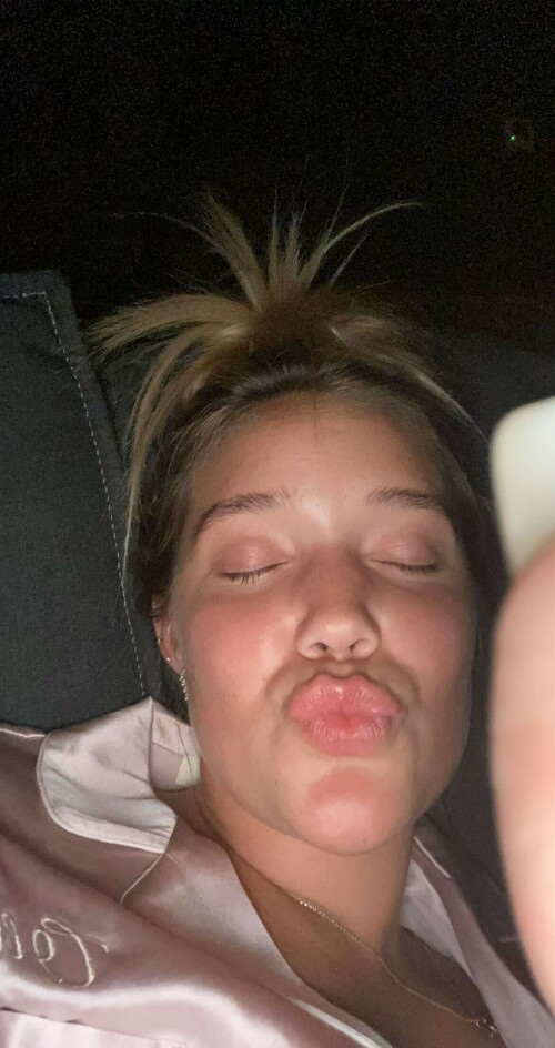 IMG 247205d550d14141e599