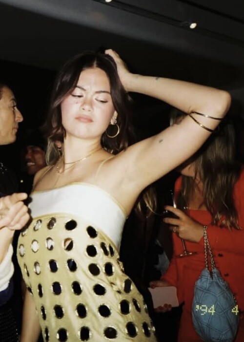 IMG 25262e7ce74fbedcd404