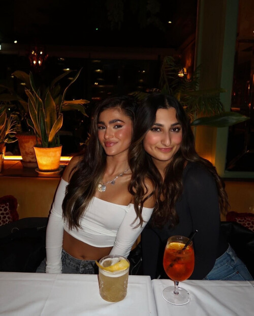 IMG 253915805aebe3427203