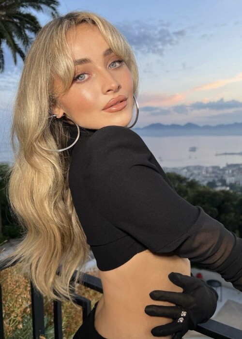 IMG 254422a2c04b28698065