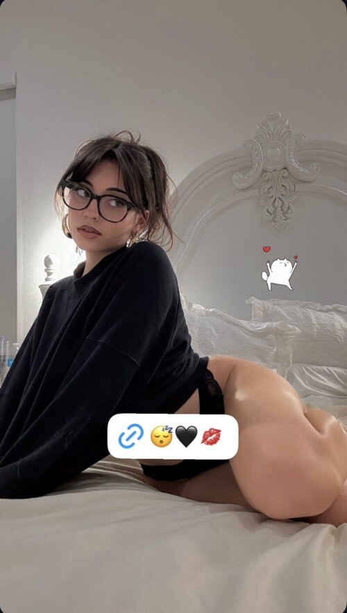 IMG 2558769cf103e8c57380