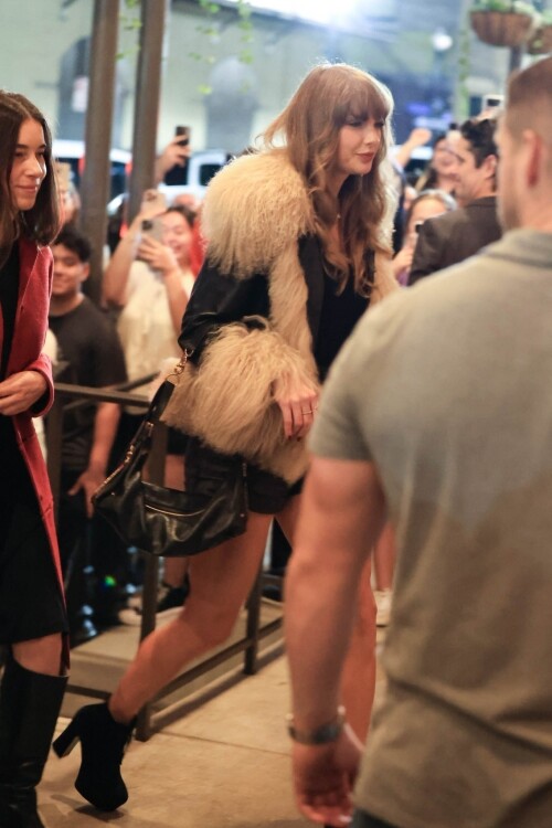 IMG 25774a8172c31d44d153