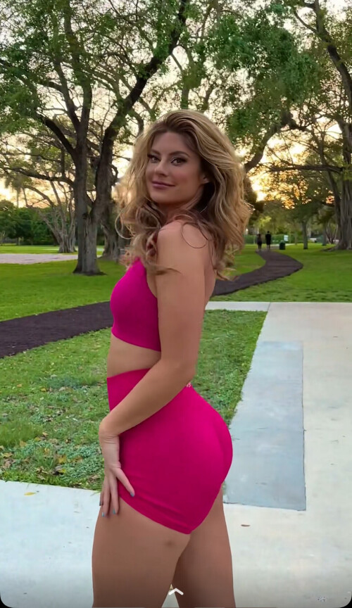 IMG 25785ea4764e86a97d66