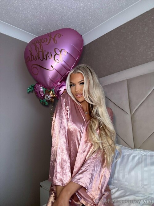 IMG 260669ec1fb04598a176