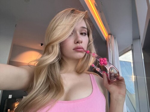 IMG 27200b63b75023328156