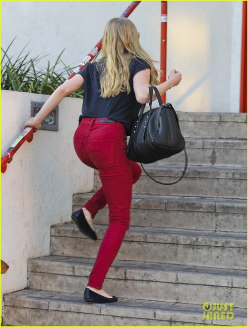 Ref#AKM                                                                                         Credit Byline: /AKM ImagesContact Sales: Alex or Thaissa at  sales@akmimages.net.                                                        Office: +1 424.237.2908