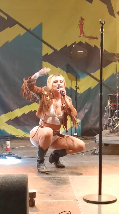 IMG 27434aa9f592bbb02991