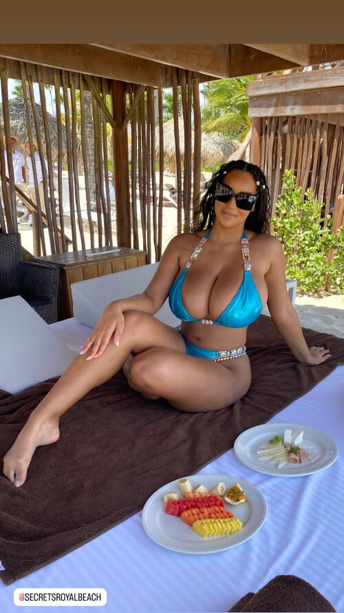 IMG 284497449f884ce6c08f