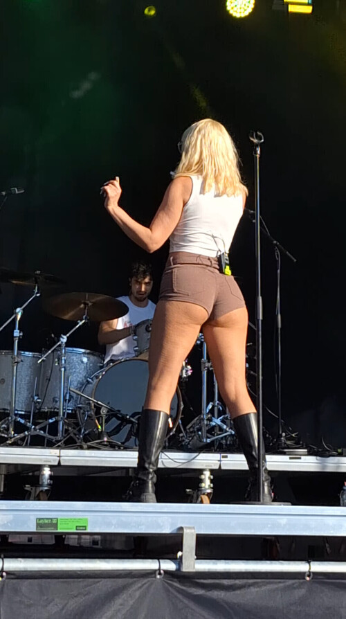 IMG 2851f74c156dff658589