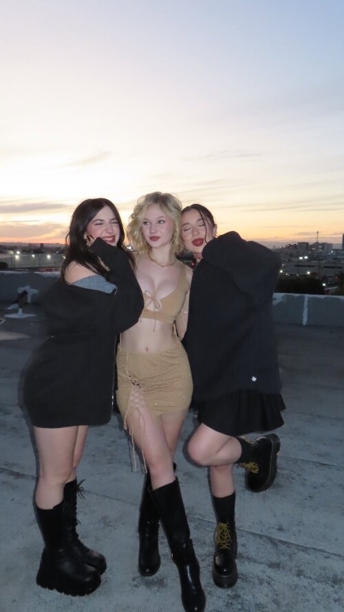 IMG 287391823174017f8b04