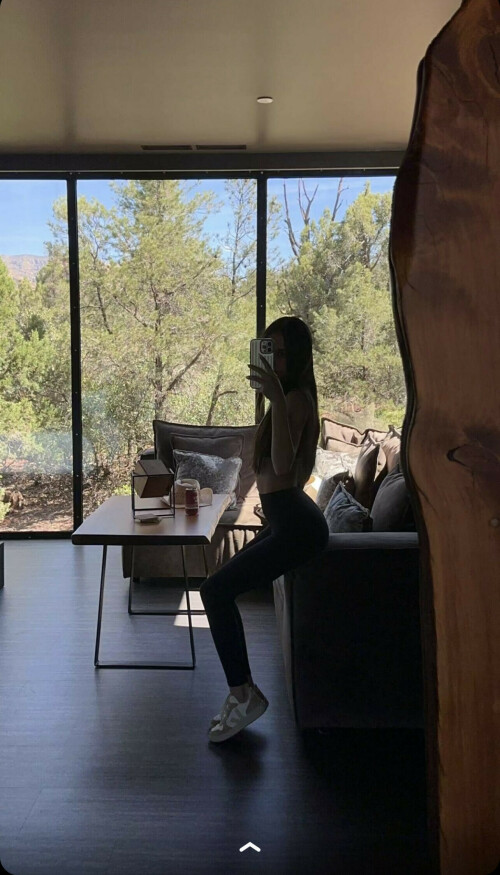 IMG 29465463432d7e4dc569