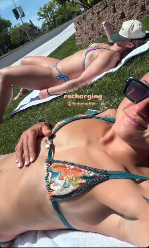 IMG 298369c8cb42e40b9c49