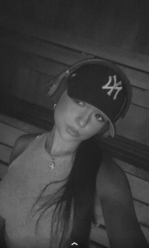 IMG 298443f4db8cc97e5d42