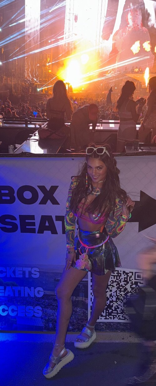 IMG 30677199a9893be6ca51