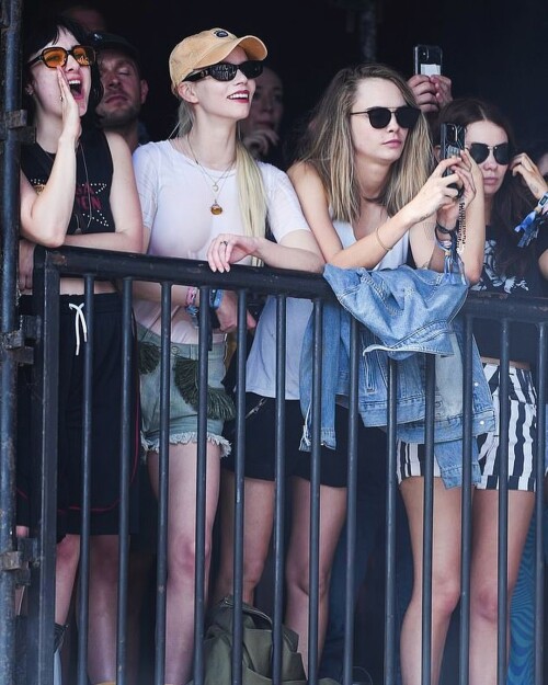 IMG 32214b5f9da8e39bf94c