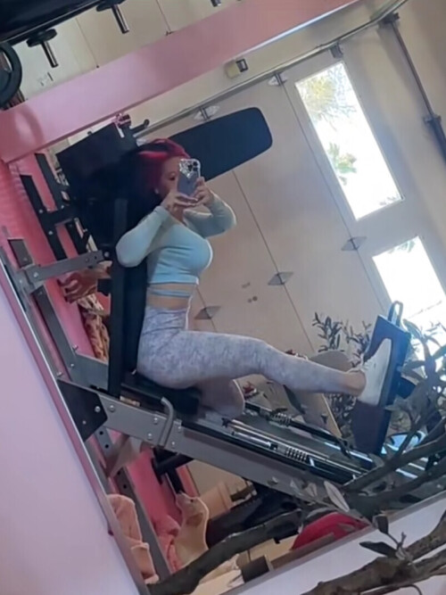 IMG 3242fe87093b379eb4d6