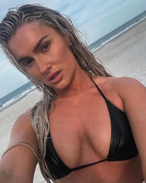 IMG 32706973c5087c5dd931