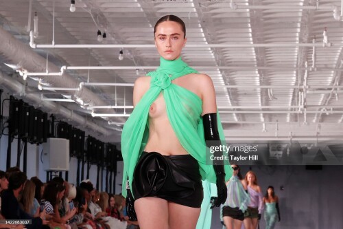 NEW YORK, NEW YORK - SEPTEMBER 10: Ella Emhoff walks the runway during the S/S 2023 Prabal Gurung fashion show during New York Fashion Week at United Nations Plaza on September 10, 2022 in New York City. (Photo by Taylor Hill/FilmMagic)