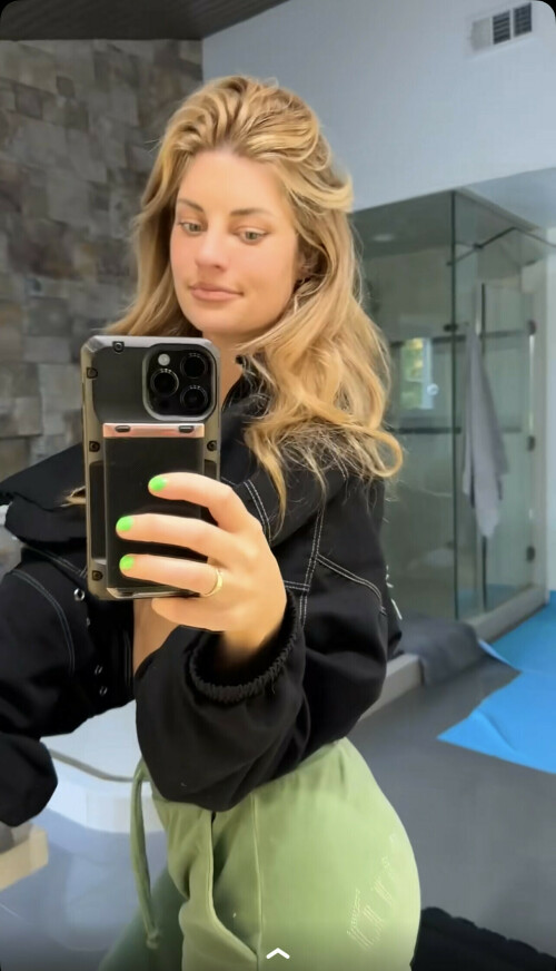 IMG 3367718640f44a441d73